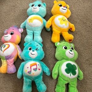 A lot of five care Bears